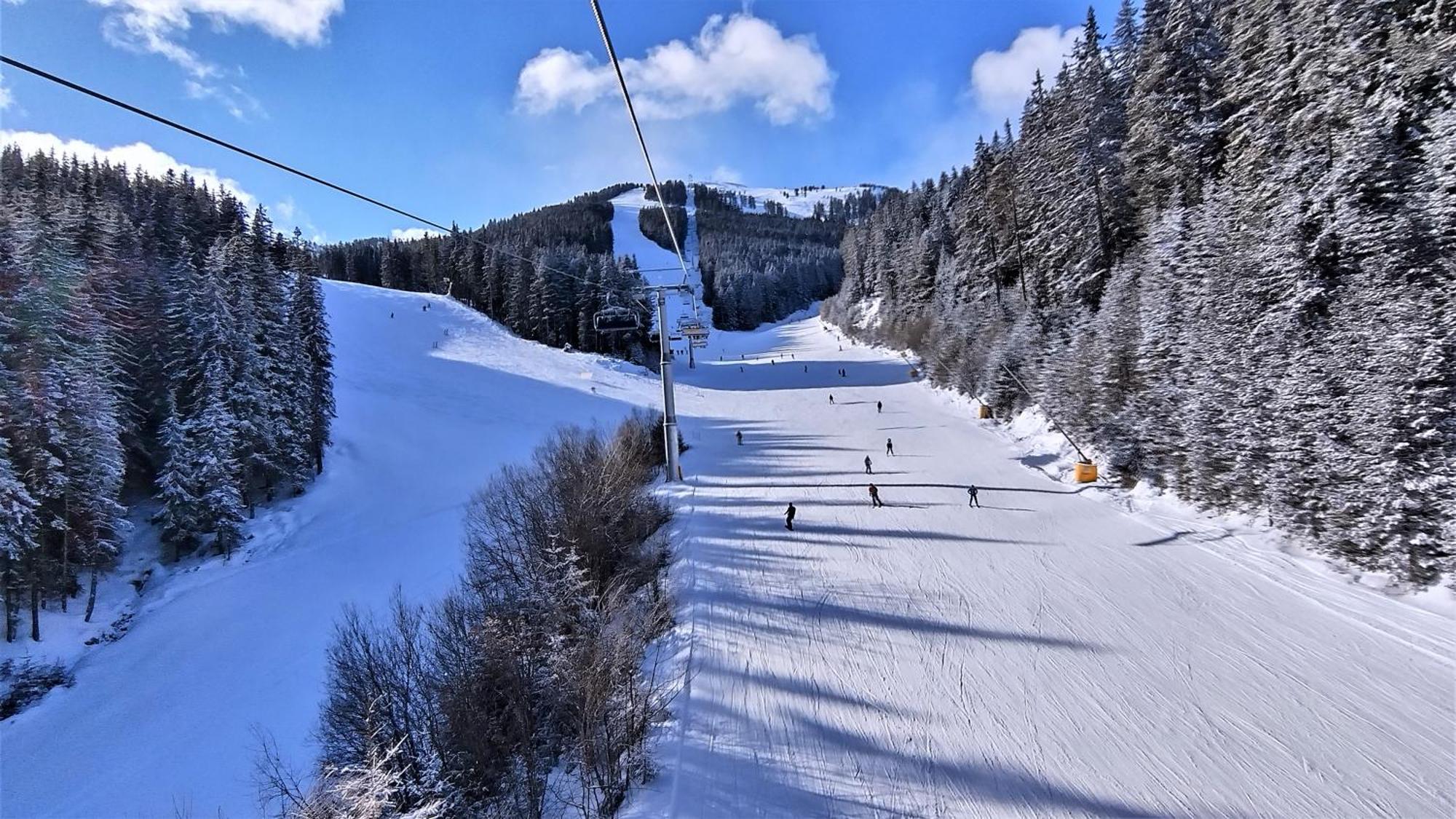 Next To The Ski Lift Downtown Банско Екстериор снимка